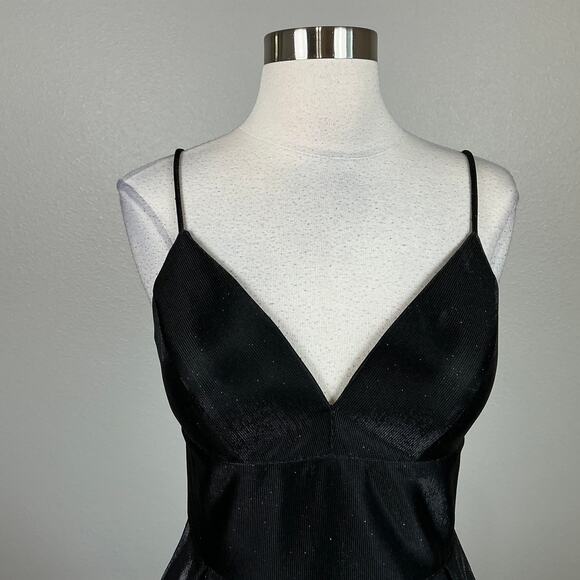 Black Mini Fit and Flare Cocktail Dress Size 6 Sleeveless V-Neck by AQUA - Picture 6 of 12